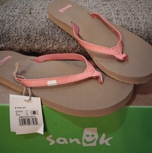 Skechers Coral and Beige Flip Flops